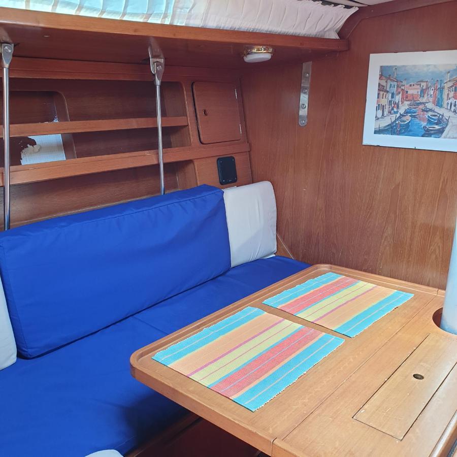 מלון לה ספציה Bed And Boat Holiday מראה חיצוני תמונה