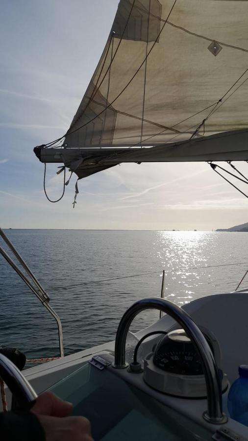 מלון לה ספציה Bed And Boat Holiday מראה חיצוני תמונה